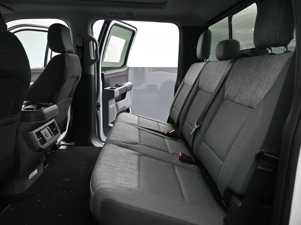 New 2026 Ford F250 XLT w/ XLT Premium Package image 20