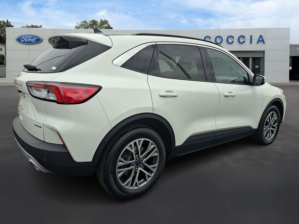 Certified 2022 Ford Escape SEL w/ Technology Package image 4