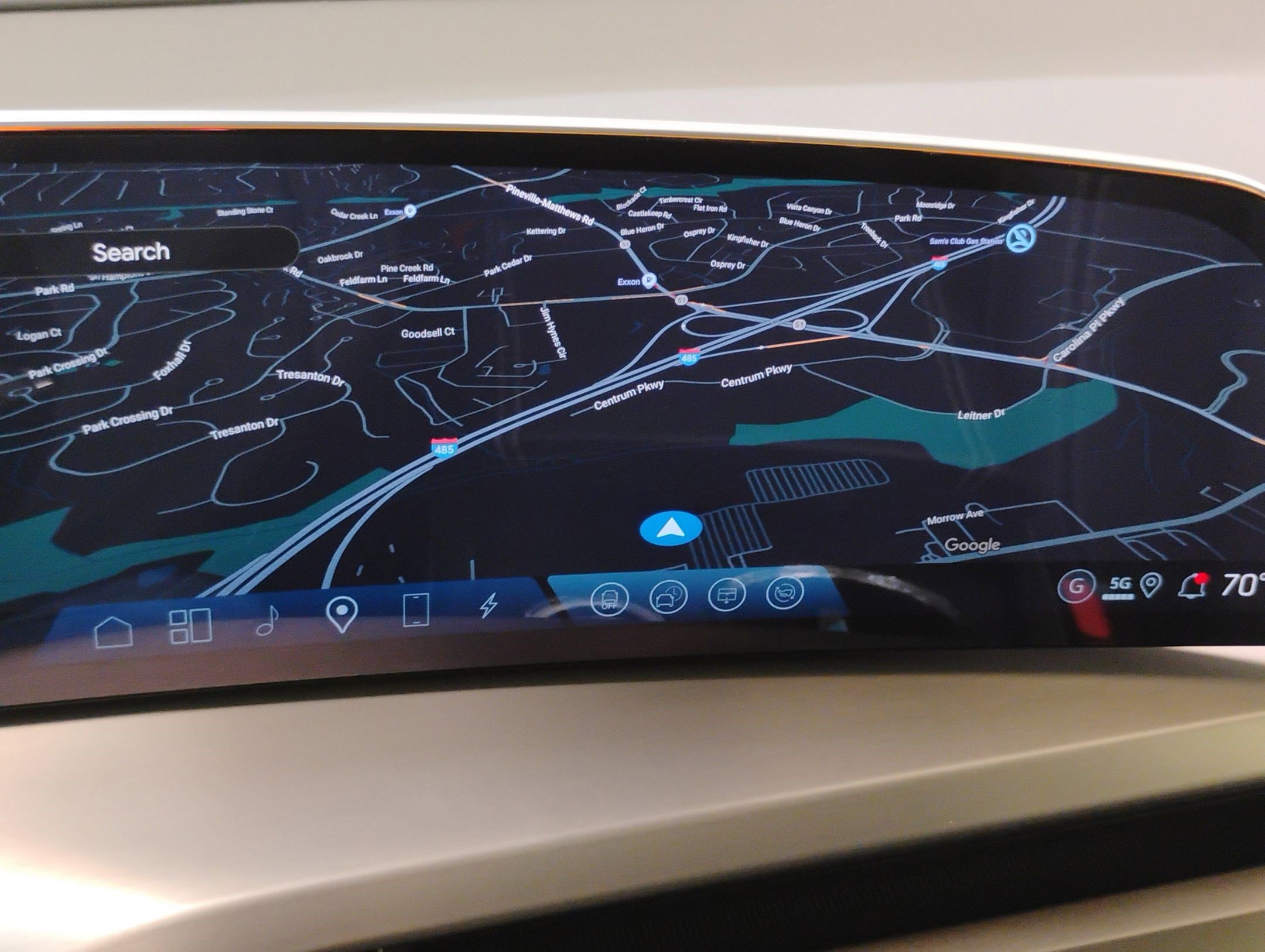 New 2026 Cadillac Vistiq Sport w/ LPO, Floor Liner Package image 39