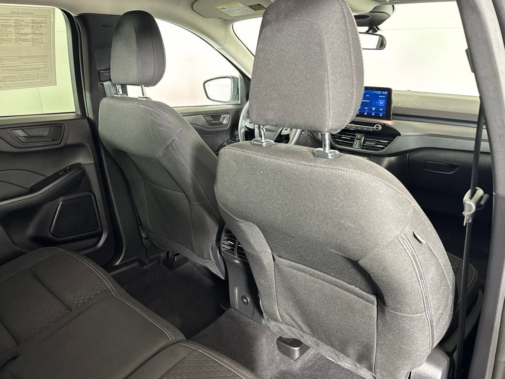 Used 2025 Ford Escape Active w/ Cold Weather Package AWD/4WD image 37