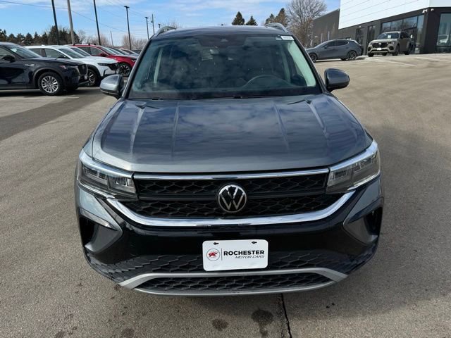 Used 2023 Volkswagen Taos SE image 35