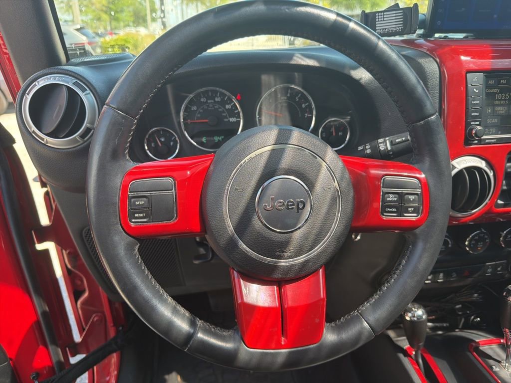 Used 2016 Jeep Wrangler Unlimited Sahara w/ Max Tow Package image 18