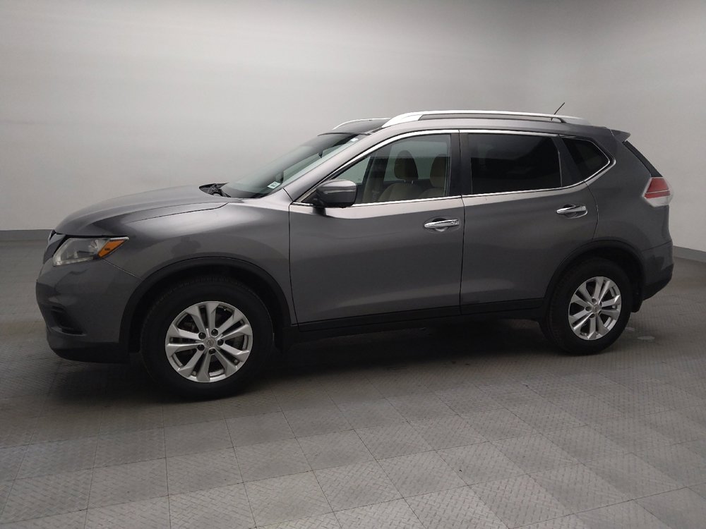 Used 2015 Nissan Rogue SV w/ SV Premium Package image 2