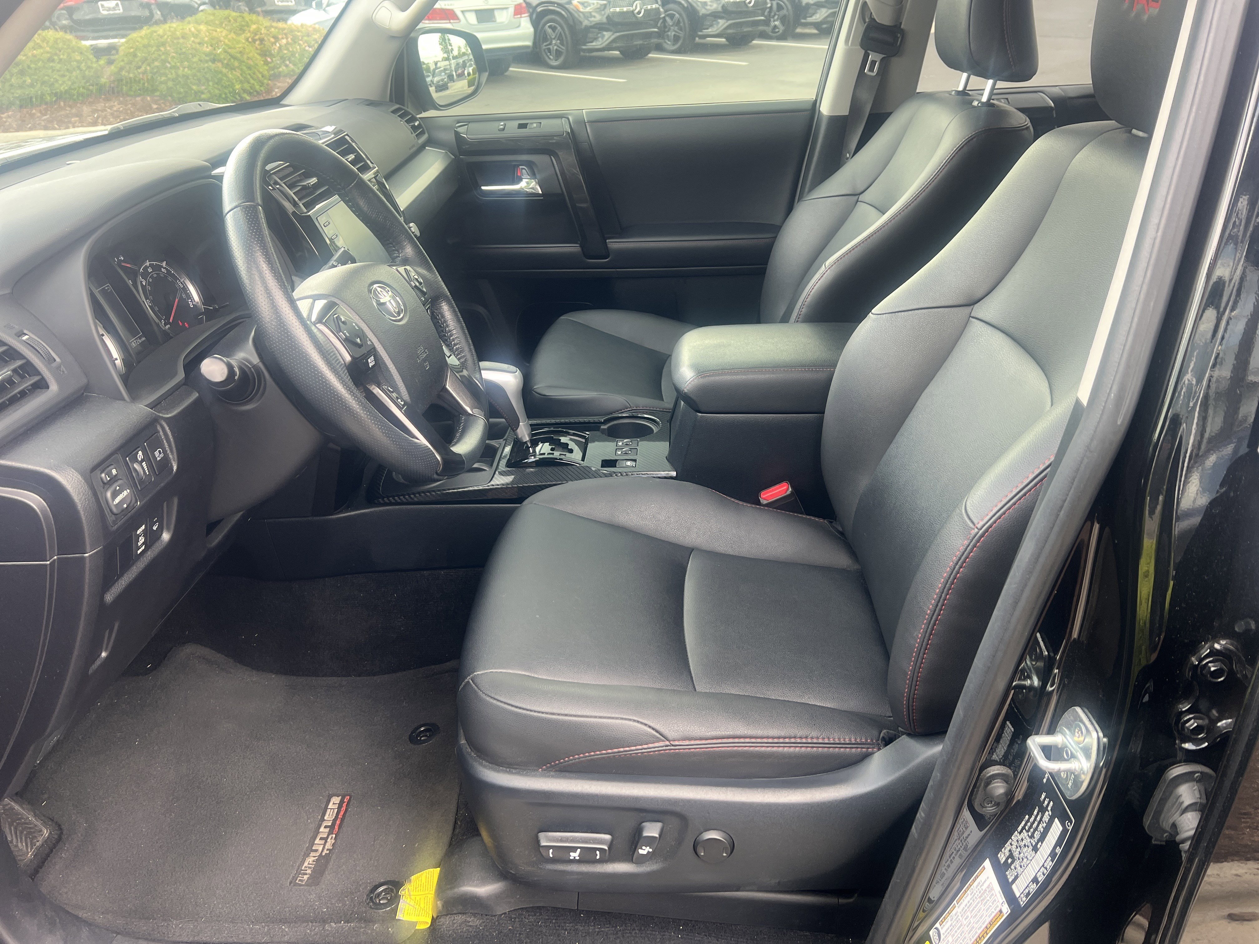 Used 2024 Toyota 4Runner TRD Off-Road Premium w/ Moonroof Package AWD/4WD image 16