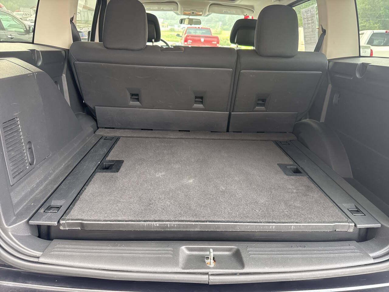 Used 2011 Dodge Nitro Heat w/ Popular Equipment Group AWD/4WD image 19