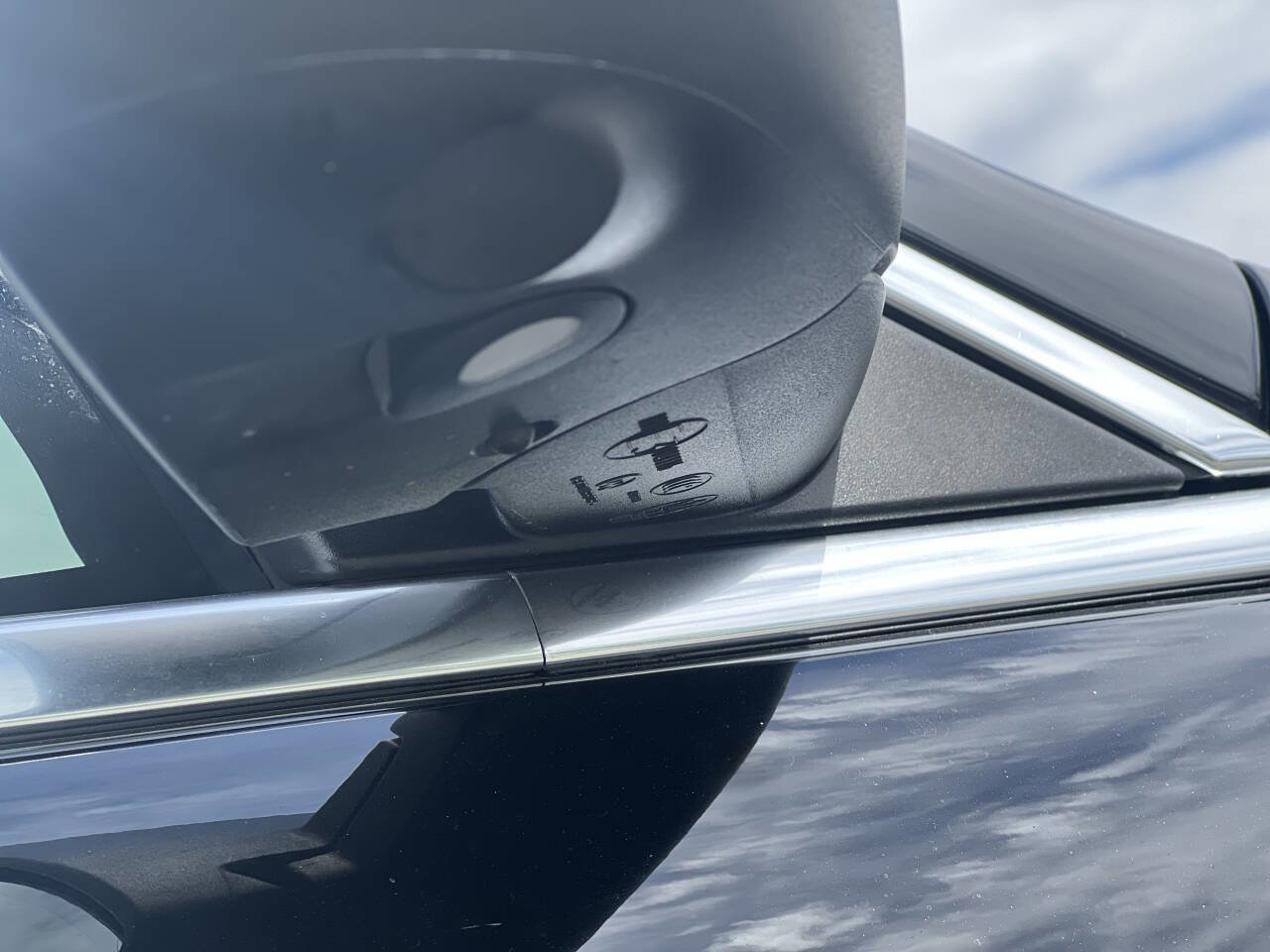 Used 2019 Maserati Levante image 24