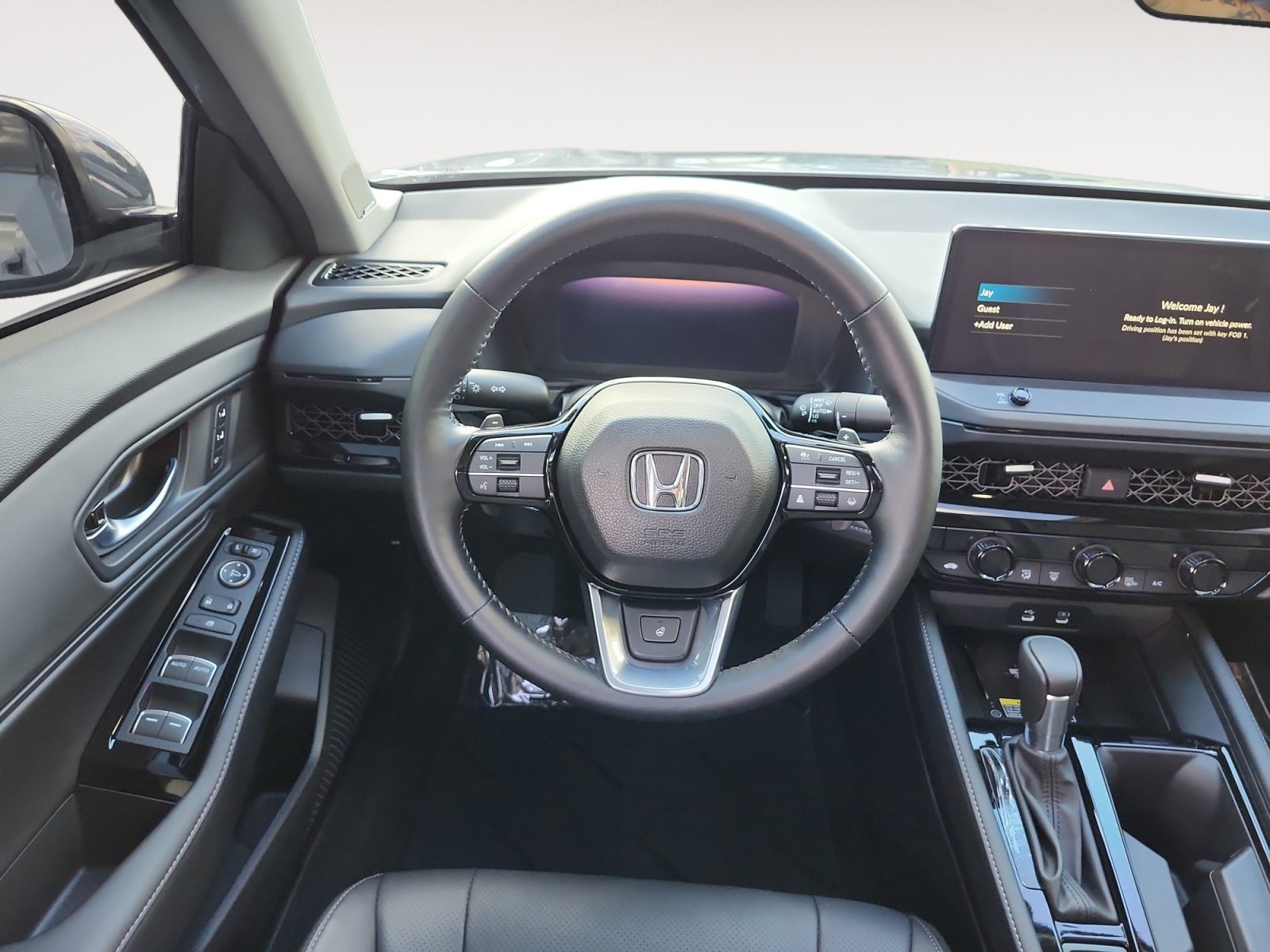 Used 2025 Honda Accord Touring image 12