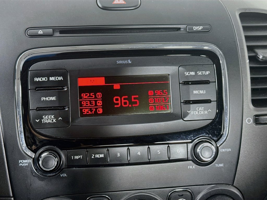 Used 2017 Kia Forte LX FWD image 14