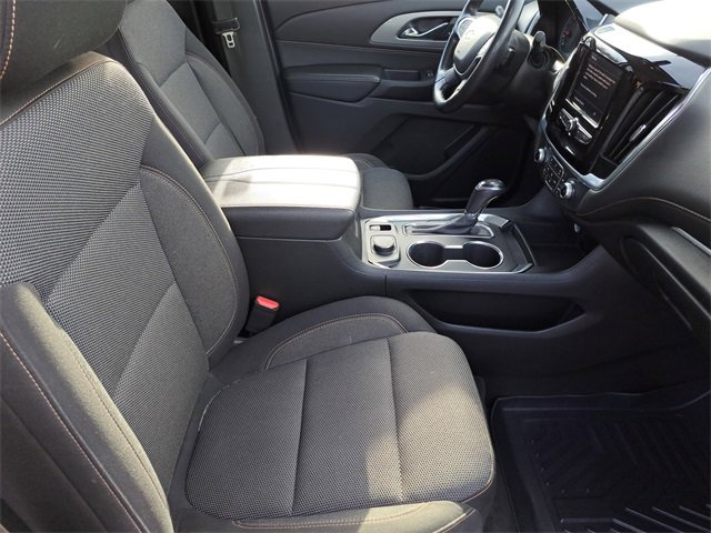 Used 2020 Chevrolet Traverse LT image 26