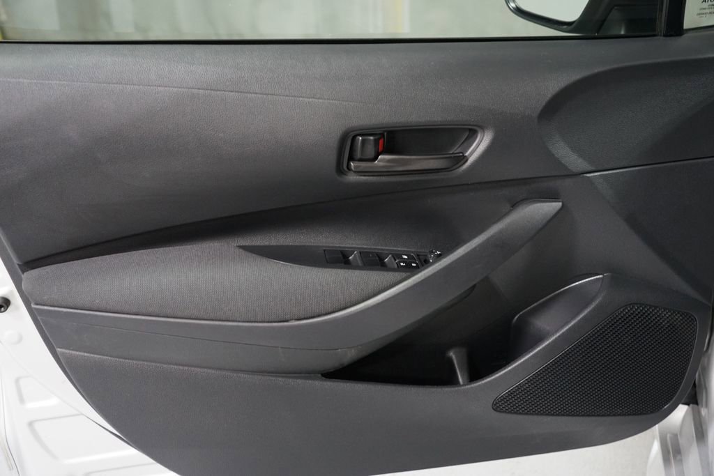 Certified 2024 Toyota Corolla LE FWD image 27