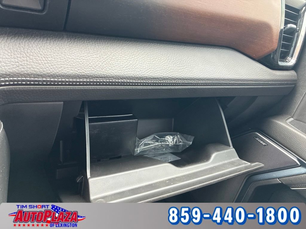 Used 2024 GMC Sierra 1500 Denali AWD/4WD image 39
