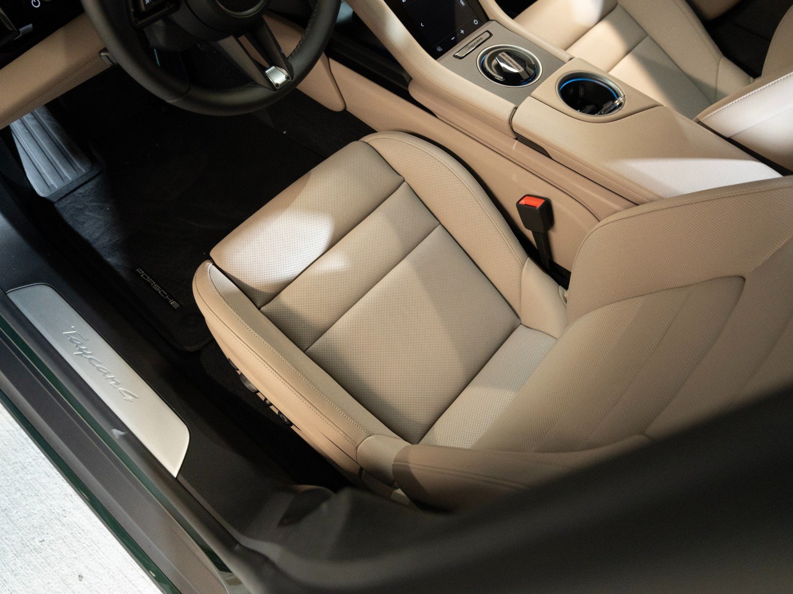 New 2026 Porsche Taycan AWD/4WD image 13