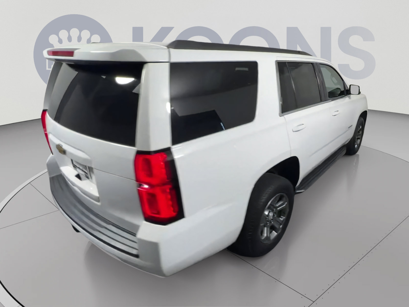 Used 2018 Chevrolet Tahoe LS AWD/4WD image 11