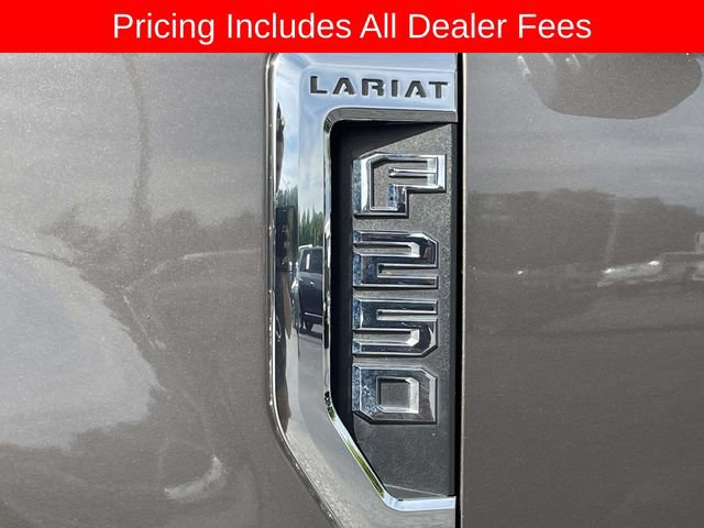 Used 2022 Ford F250 Lariat w/ FX4 Off-Road Package AWD/4WD image 11