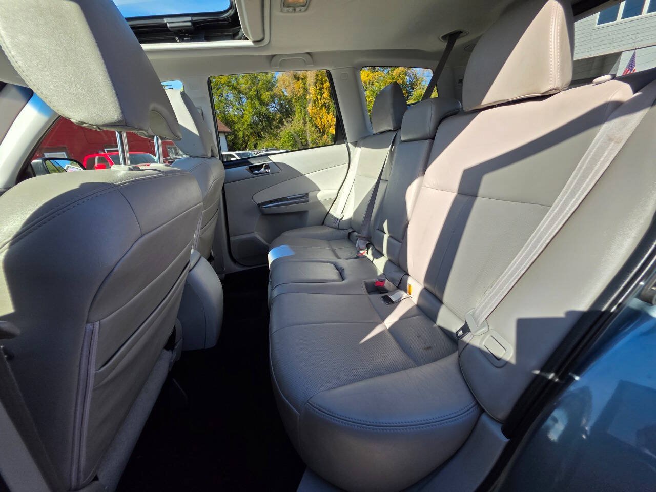 Used 2012 Subaru Forester 2.5X Limited AWD/4WD image 19