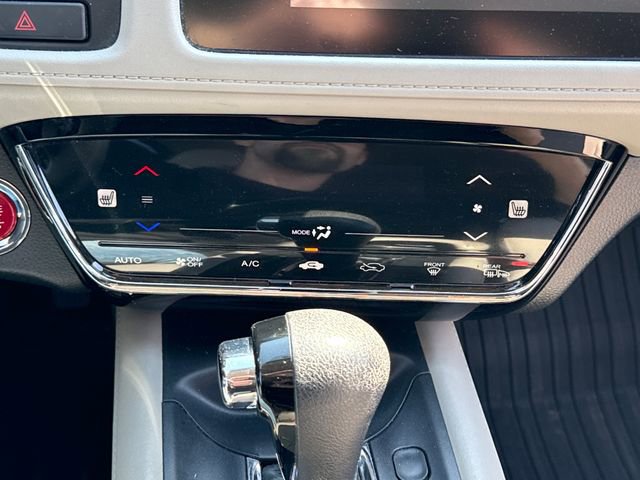 Used 2018 Honda HR-V EX image 30