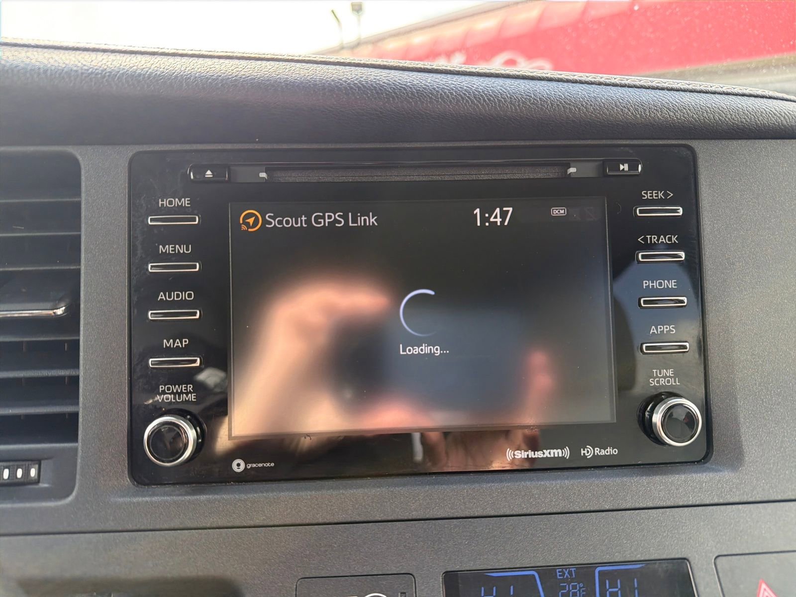 Used 2019 Toyota Sienna XLE FWD image 22