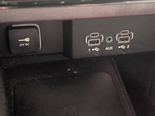 Certified 2022 Jeep Wagoneer Series II AWD/4WD image 21