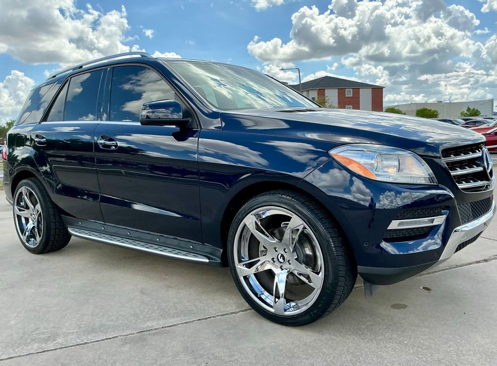 Used 2014 Mercedes-Benz ML 350 BlueTEC 4MATIC image 6