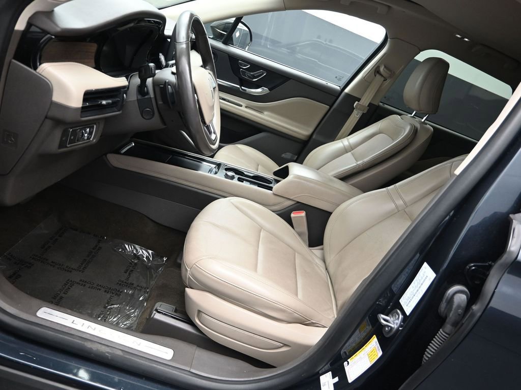 Used 2021 Lincoln Corsair Reserve FWD image 12