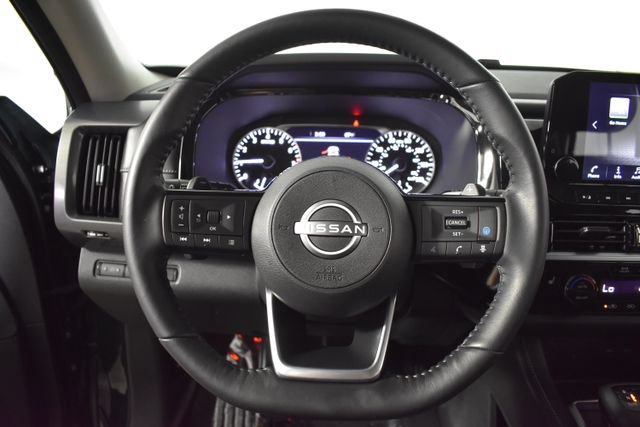 Used 2024 Nissan Pathfinder SL w/ Cargo Package AWD/4WD image 15