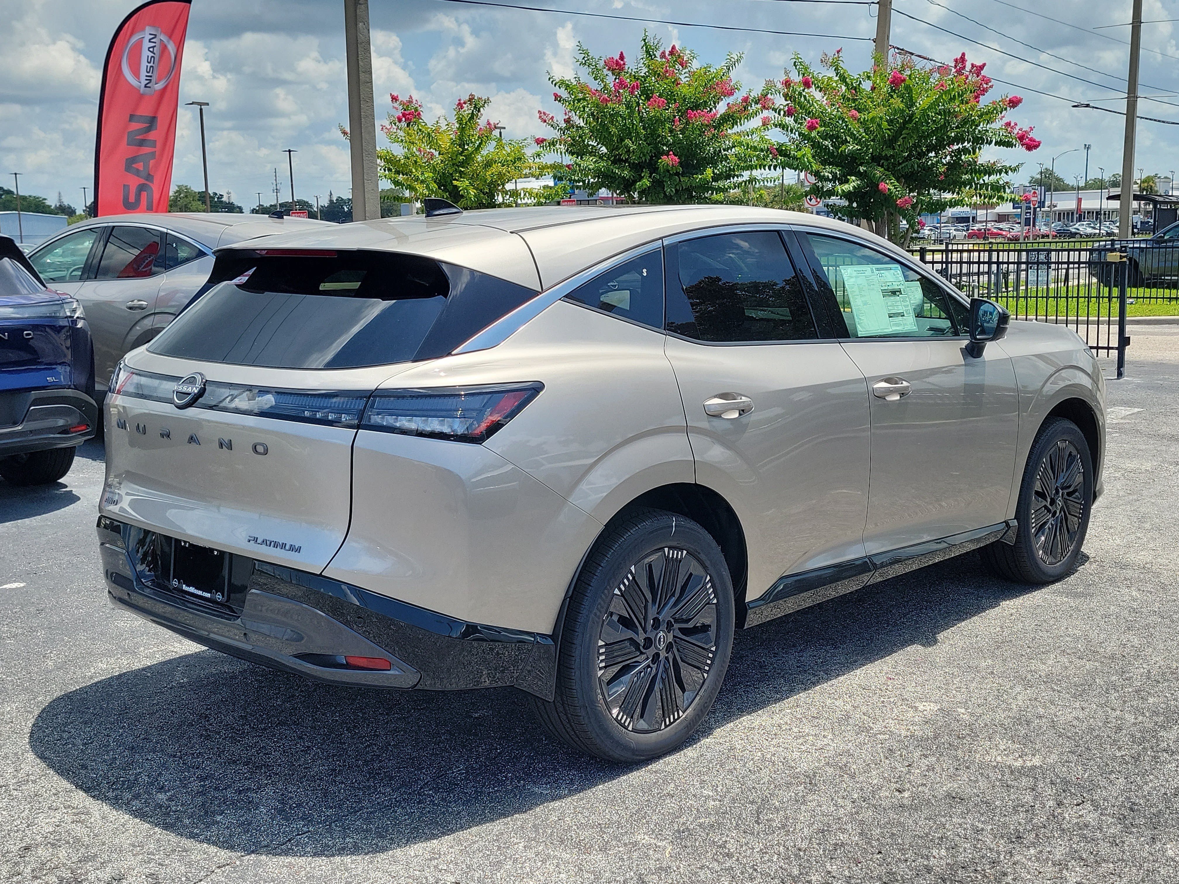 New 2026 Nissan Murano Platinum w/ Cargo Package AWD/4WD image 4