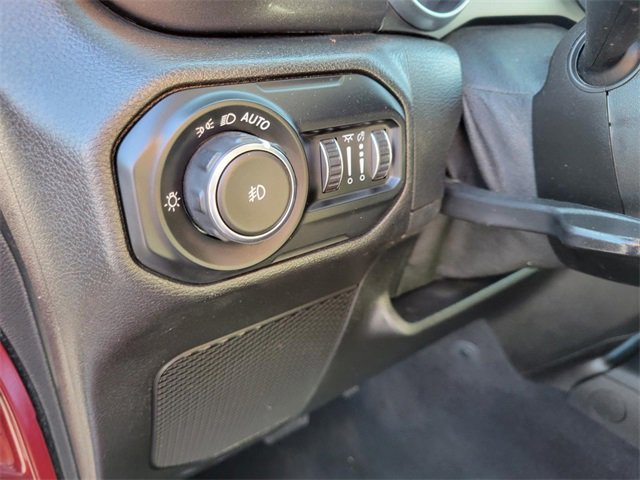 Used 2021 Jeep Wrangler Unlimited Sahara image 22