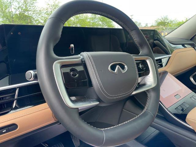 Certified 2025 INFINITI QX80 Sensory image 17