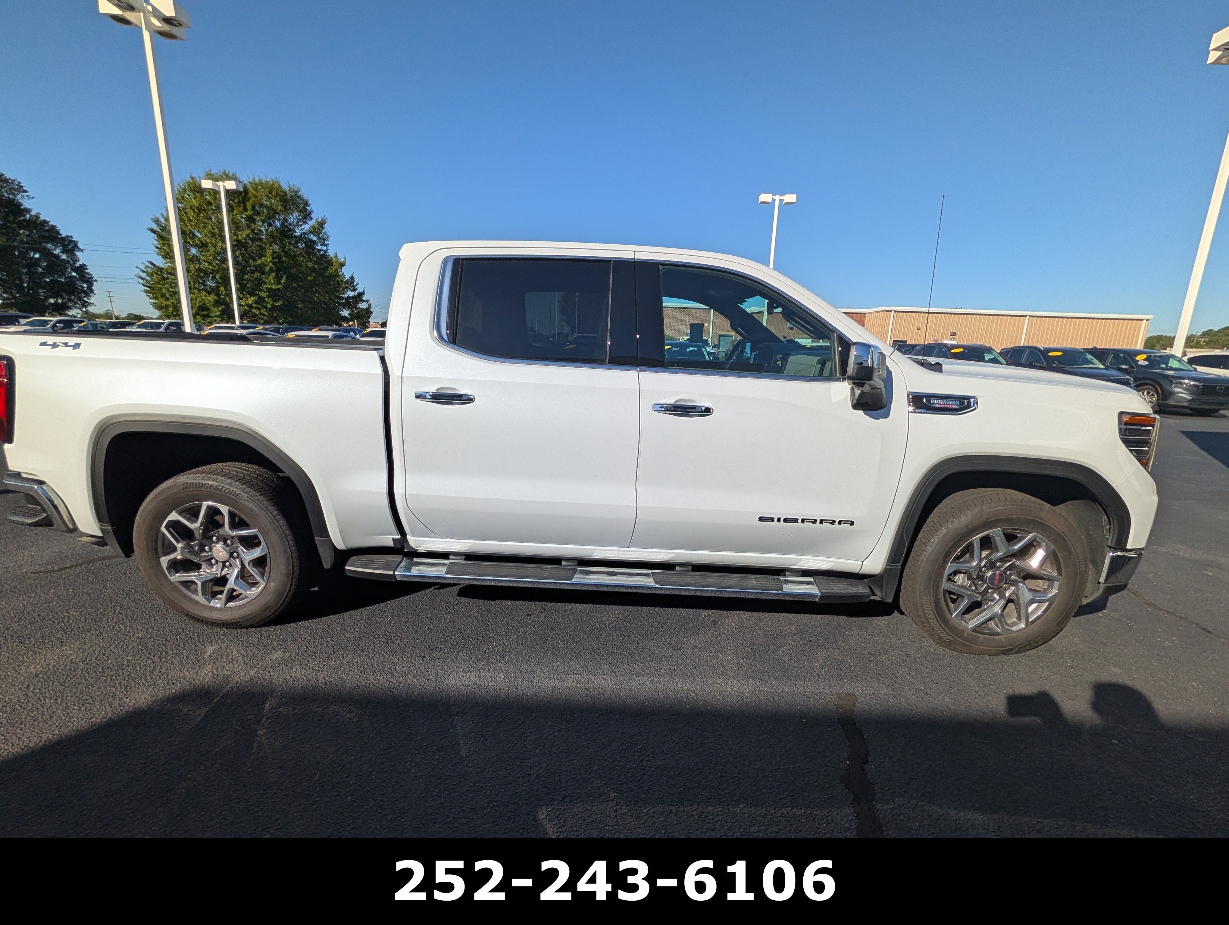 Used 2026 GMC Sierra 1500 SLT w/ SLT Premium Package AWD/4WD image 5