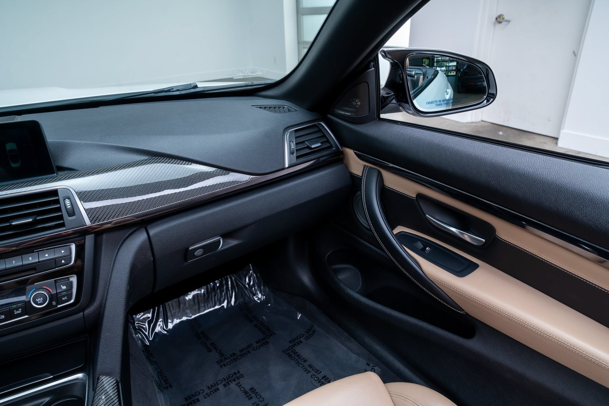 Used 2016 BMW M4 Convertible RWD image 12