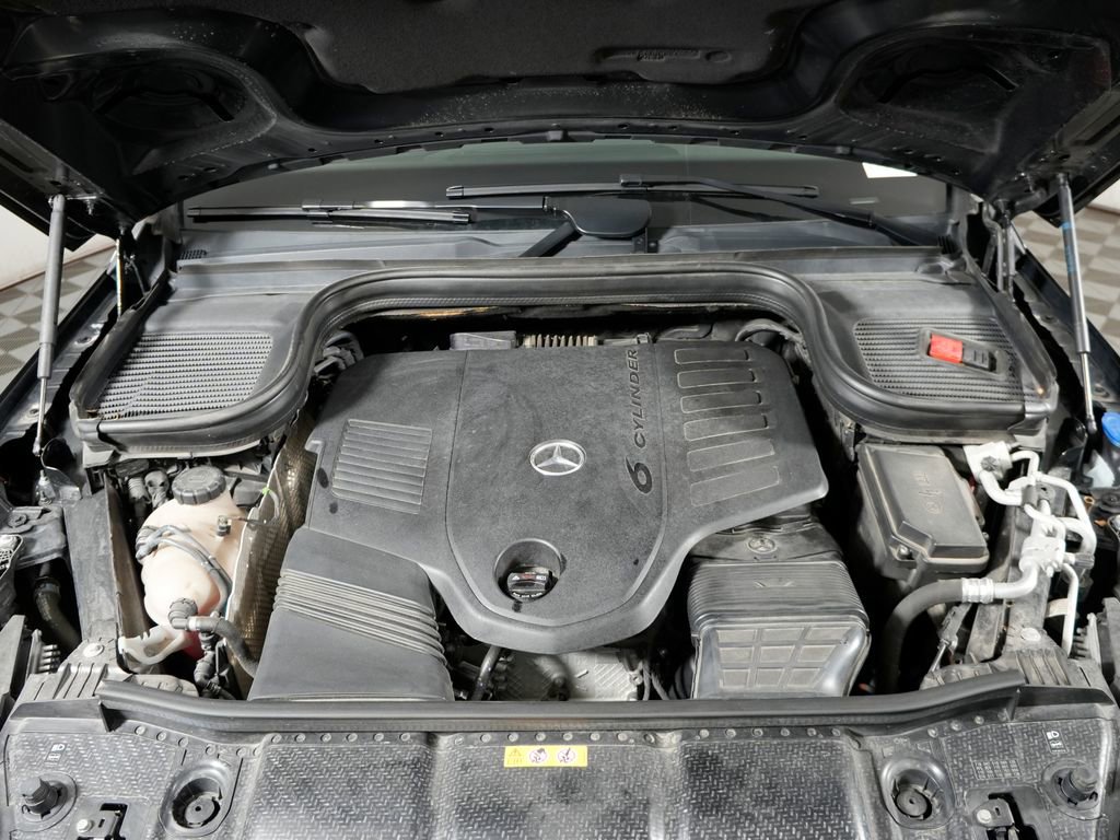 Certified 2023 Mercedes-Benz GLS 450 4MATIC image 39