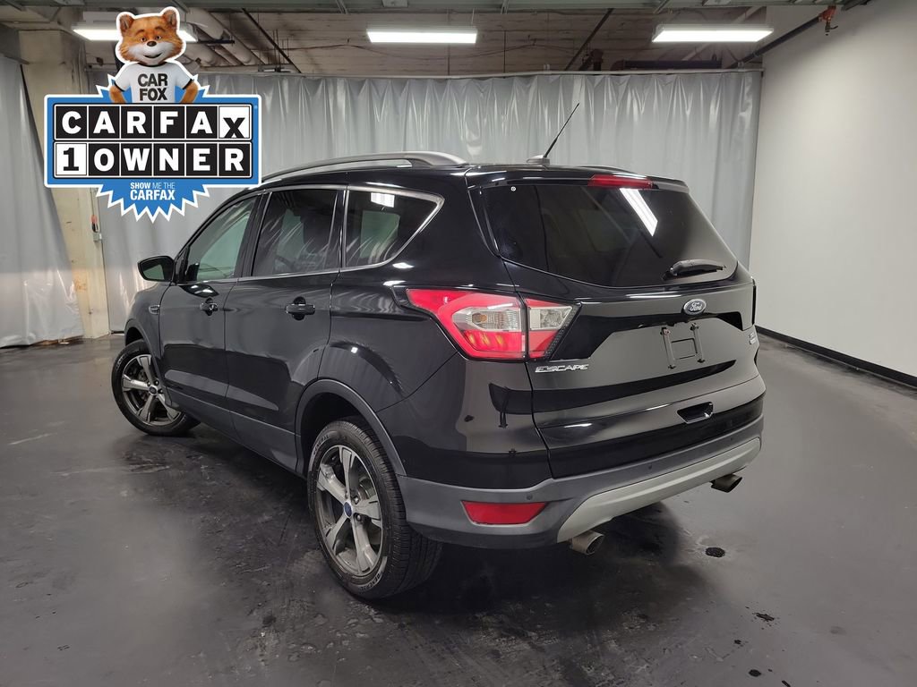 Used 2017 Ford Escape SE w/ SE Leather Comfort Package image 6