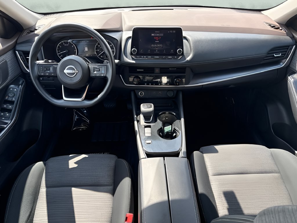 Used 2023 Nissan Rogue SV FWD image 13