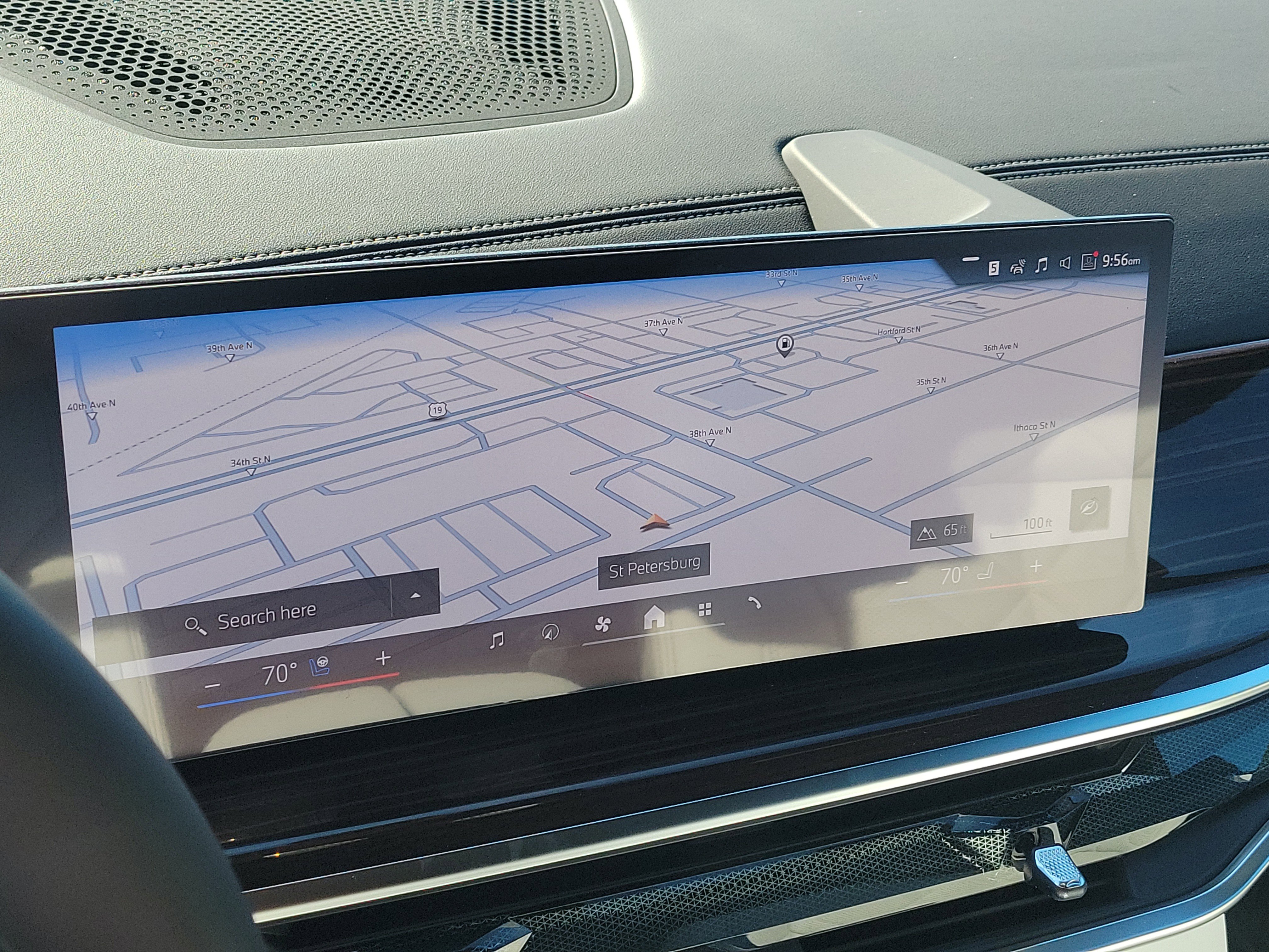 New 2026 BMW X5 xDrive40i w/ Climate Comfort Package image 26