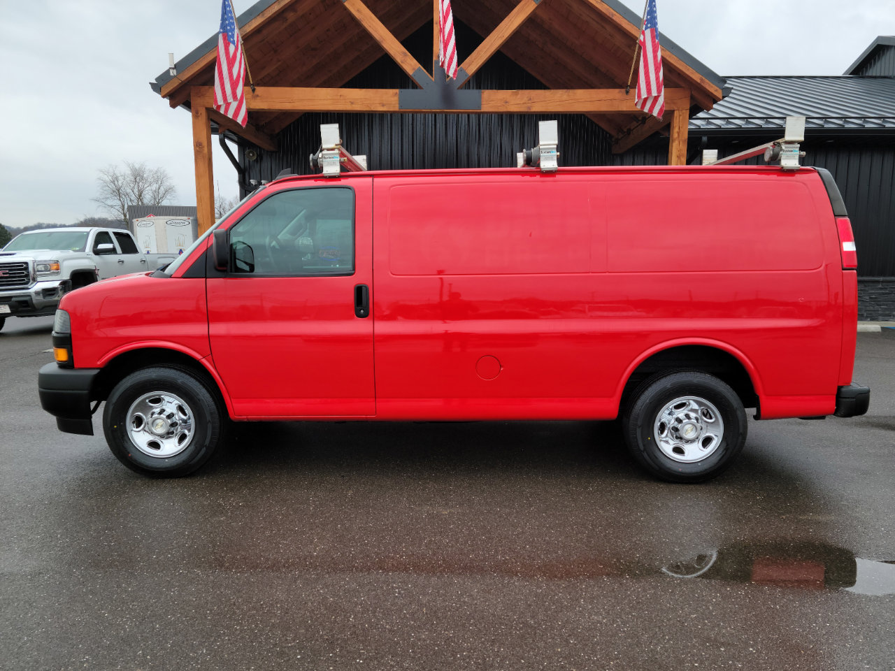 Used 2020 Chevrolet Express 2500 w/ Driver Convenience Package image 25