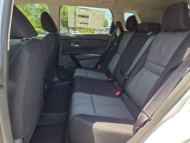 New 2026 Nissan Rogue SV w/ Cold Weather Package AWD/4WD image 10
