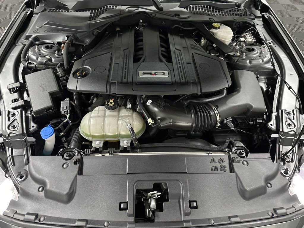 Used 2022 Ford Mustang GT Premium image 38