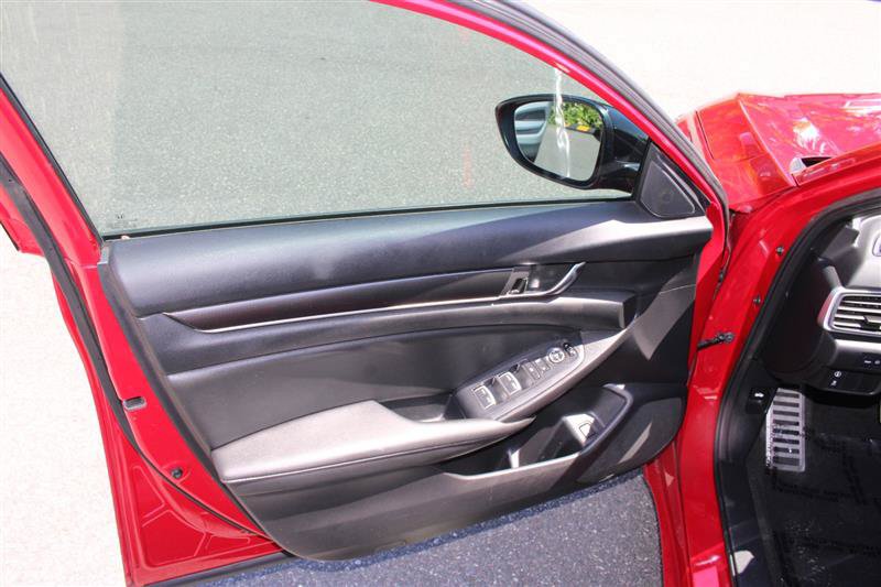 Used 2021 Honda Accord Sport image 12