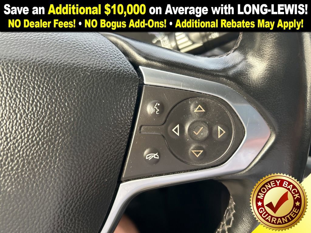 Used 2023 Chevrolet Traverse LT image 25