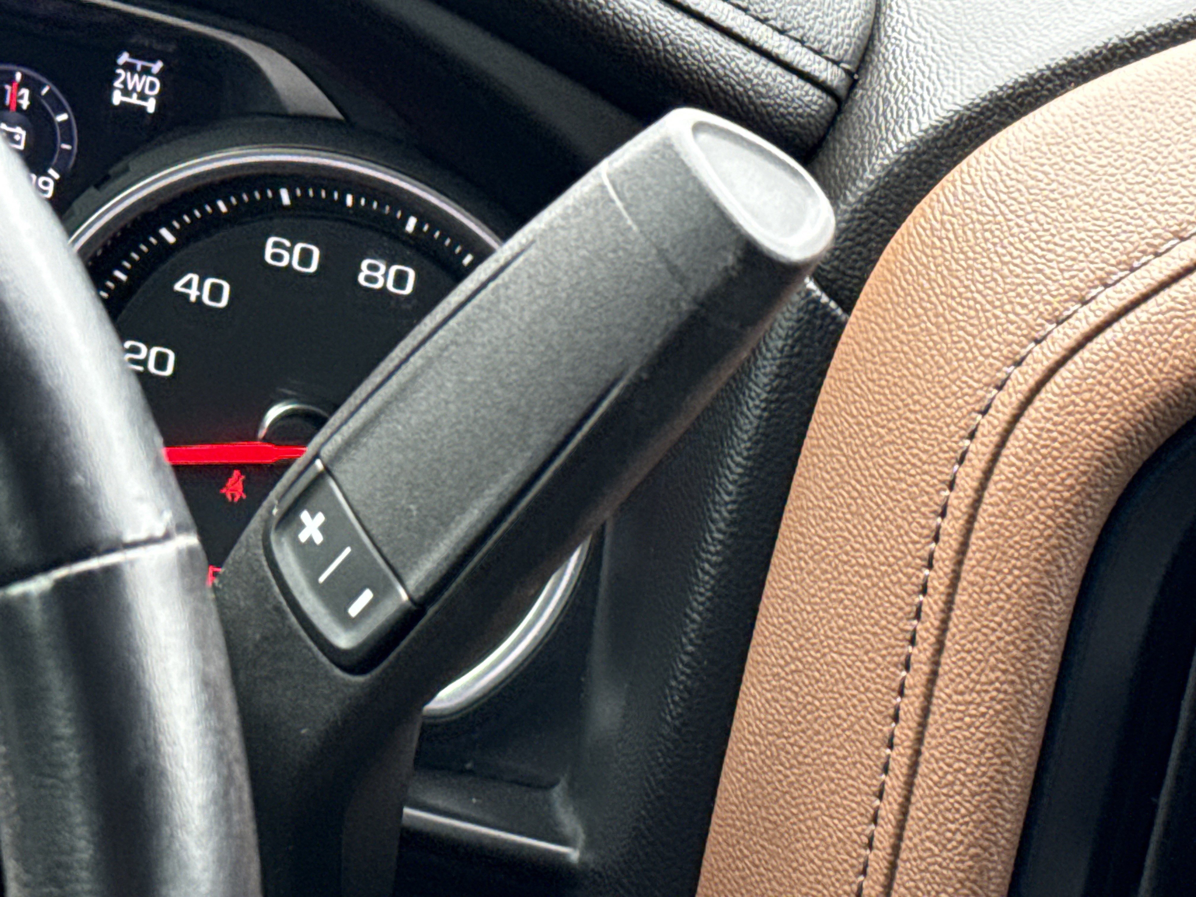 Used 2022 Chevrolet Silverado 2500 High Country w/ Z71 Off-Road Package image 32