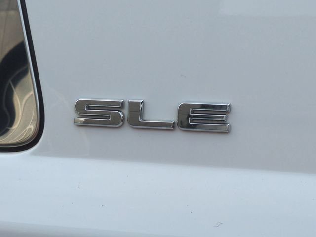 Used 2020 GMC Yukon SLE w/ SLE Value Package AWD/4WD image 9