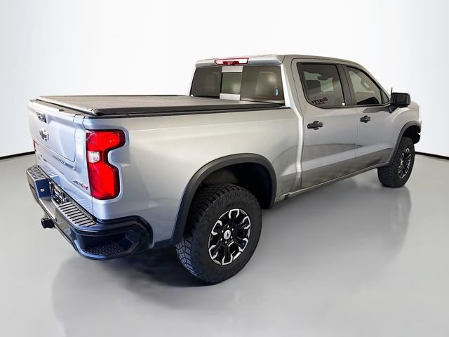 Used 2024 Chevrolet Silverado 1500 ZR2 w/ Technology Package AWD/4WD image 7