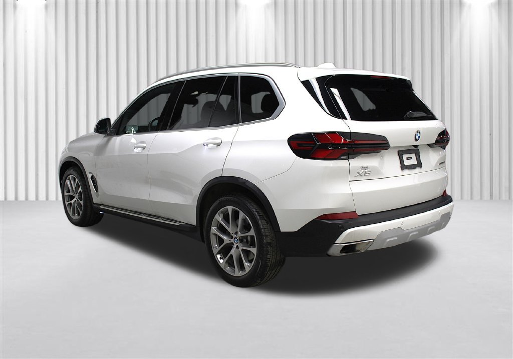Used 2026 BMW X5 xDrive40i AWD/4WD image 5