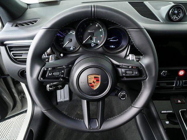 New 2026 Porsche Macan Turbo AWD/4WD image 9