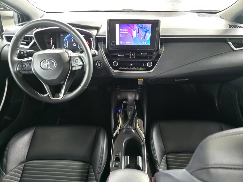 Used 2024 Toyota Corolla XSE FWD image 19