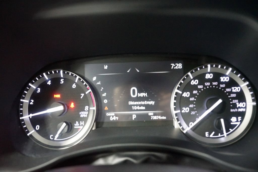 Used 2022 Toyota Highlander XLE image 15