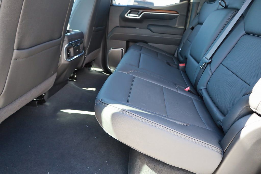 New 2026 GMC Sierra 1500 Denali AWD/4WD image 18