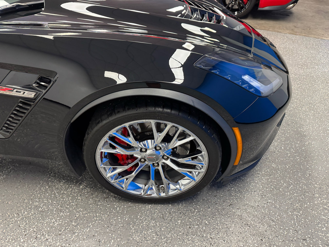 Used 2016 Chevrolet Corvette Z06 w/ 2LZ Preferred Equipment Group image 26