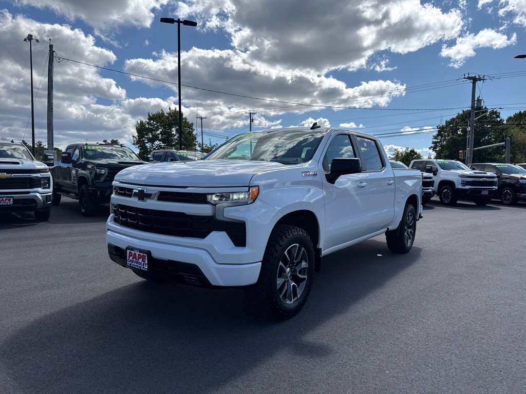 Used 2022 Chevrolet Silverado 1500 RST AWD/4WD image 9