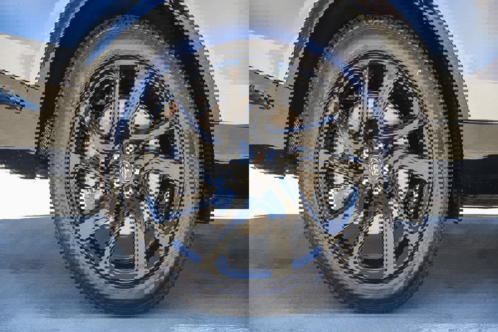 New 2025 Land Rover Discovery Dynamic SE image 11